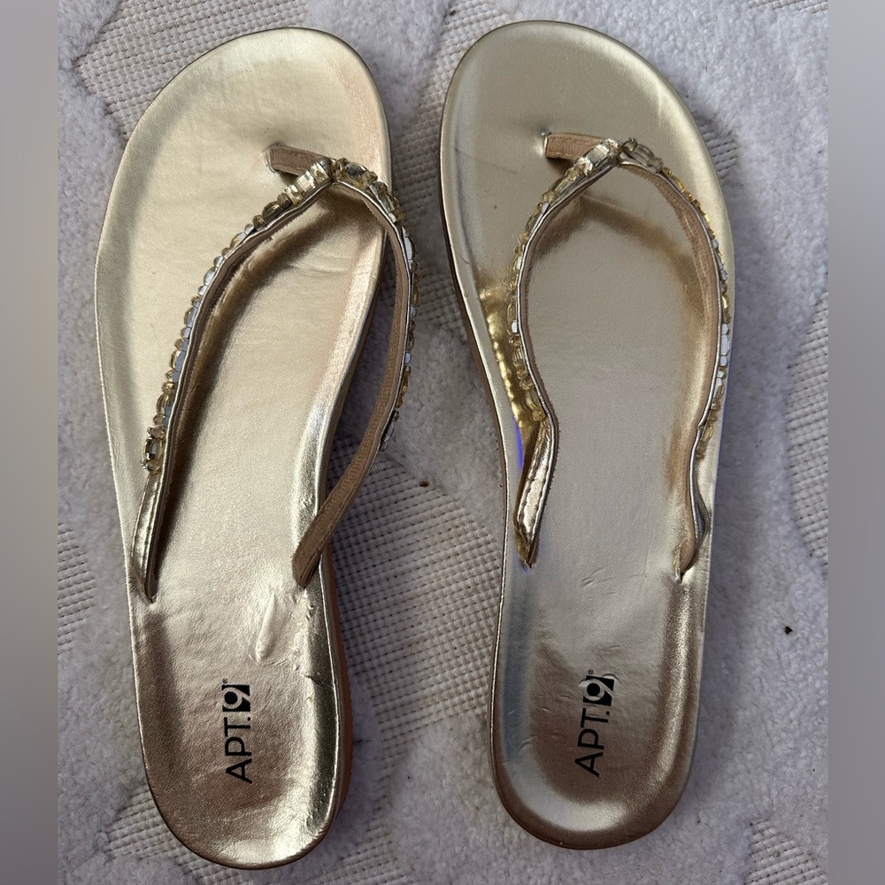 Gold Gemstone Apt 9 Sandals Women’s Size 11